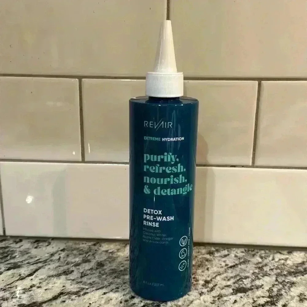 RevAir Detox Pre-Wash Rinse for hair, new